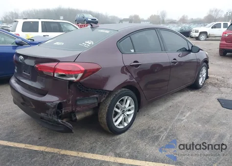 2018 Kia Forte Lx z USA, uszkodzony, nr VIN 3KPFL4A71JE175449